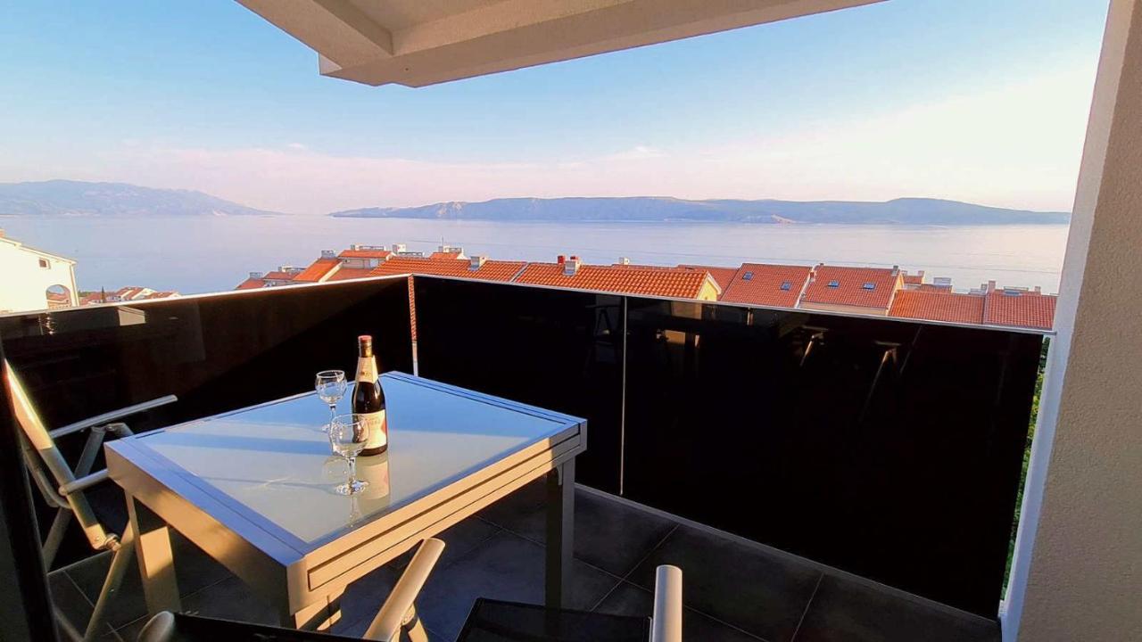 Villa Buba **** Novi Vinodolski Εξωτερικό φωτογραφία